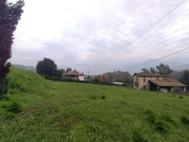 Foto Terreno edificabile in Via Milano, Olginate di 898 m² in vendita