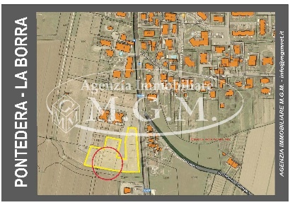 Foto Terreno residenziale a Pontedera Santa Lucia, La Borra di 996 m²