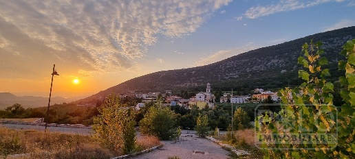 Foto Terreno edificabile in Monte Sant'Ambrogio di Valpolicella, Monte
