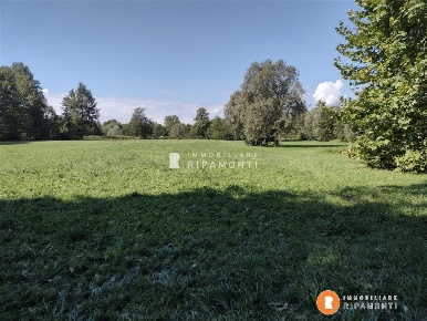 Foto Terreno edificabile in Via Per la Polcia, Annone di Brianza di 3500 m²
