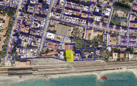 Foto Terreno edificabile a Melito di Porto Salvo di 840 m² in vendita