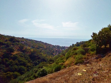 Foto Terreno edificabile in Via Inglesi, Bordighera Due Strade di 200 m²