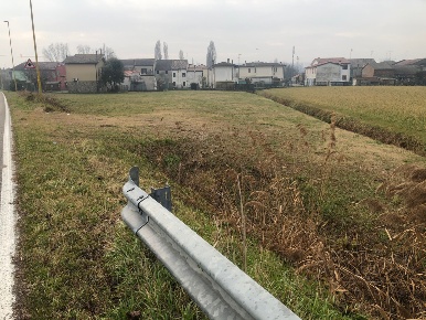 Foto Terreno residenziale in Via CORBOLA Via Roma 00, Corbola di 2157 m²
