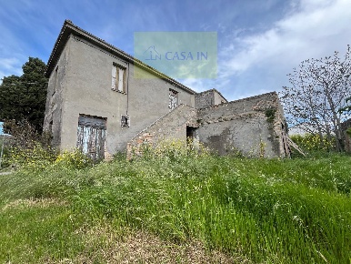 Foto Terreno residenziale in Treciminiere, Atri Treciminiere di 50000 m²