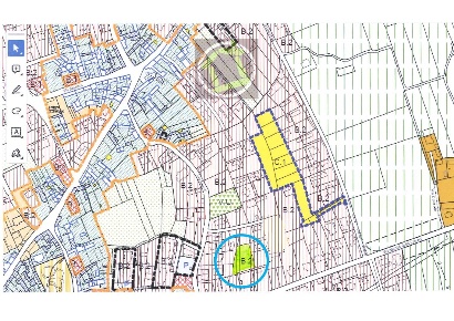 Foto Terreno residenziale a Cordenons Centro di 1400 m² in vendita