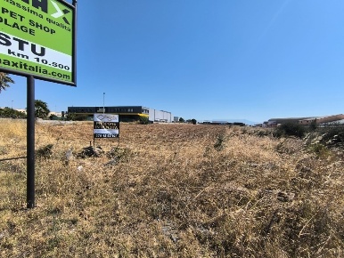 Foto Terreno residenziale a Sestu di 3880 m² in vendita