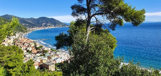 Foto Terreno edificabile a Laigueglia di 200 m² in vendita
