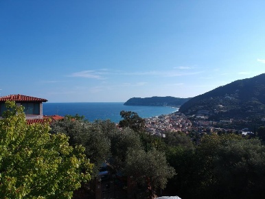 Foto Terreno edificabile in Via Rangè, Alassio di 270 m² in vendita