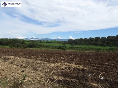 Foto Terreno agricolo a Seregno Montello - San Salvatore di 513 m²