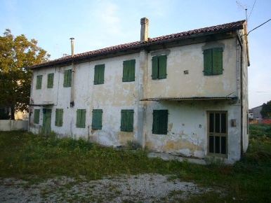 Foto Terreno edificabile a Paese Centro di 1000 m² in vendita
