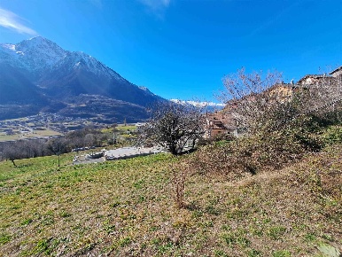 Foto Terreno edificabile a Quart Seran di 1084 m² in vendita
