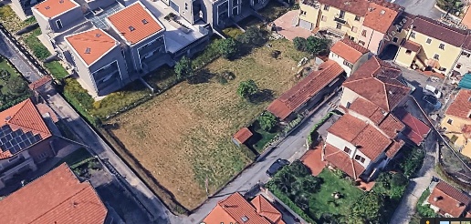 Foto Terreno edificabile a Santo Stefano di Magra Centro di 1070 m²