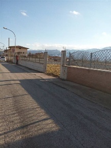 Foto Terreno edificabile in via del Tratturo, Scurcola Marsicana di 732 m²
