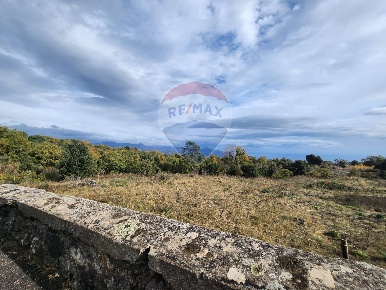 Foto Terreno residenziale in Via Linguaglossa-milo, Sant'Alfio in vendita