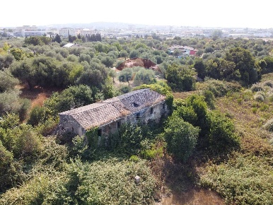 Foto Terreno residenziale in Via Tana di Lu Mazzoni, Sassari in vendita