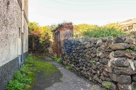Foto Terreno residenziale in Vico Balsamo, San Gregorio di Catania