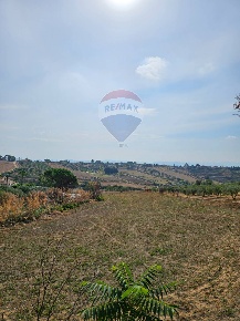 Foto Terreno residenziale in Via amilcare, Caltagirone in vendita