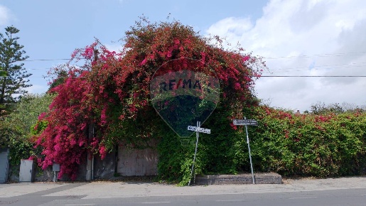 Foto Terreno residenziale in Via Carrubbazza, San Gregorio di Catania