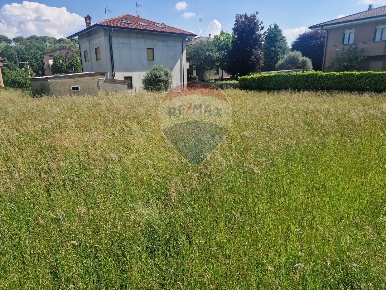 Foto Terreno residenziale in boffa, Nibionno Centro di 525 m² in vendita