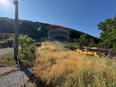 Foto Terreno residenziale in Vocabolo Bagnara, Nocera Umbra di 2459 m²