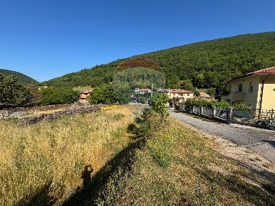 Foto Terreno residenziale in Vocabolo Bagnara, Nocera Umbra di 2459 m²