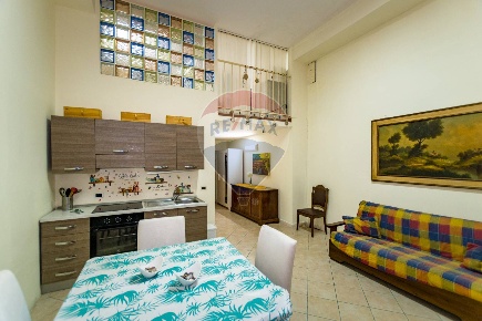 Foto Seminterrato in Via Nicolò Turrisi, Palermo Zisa di 29 m² con 1 locali