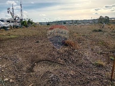 Foto Terreno industriale in contrada targia, Siracusa Targia di 8000 m²