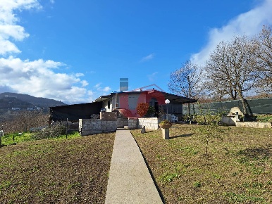 Foto Terreno residenziale in Contrada Rotola, Benevento di 4000 m²
