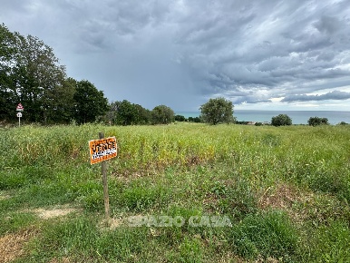 Foto Terreno agricolo in Contrada Asola, Civitanova Marche di 34261 m²
