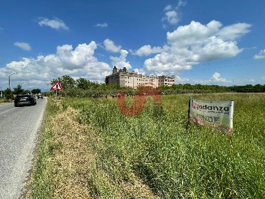 Foto Terreno industriale in Contrada Pianocappelle, Benevento di 13500 m²