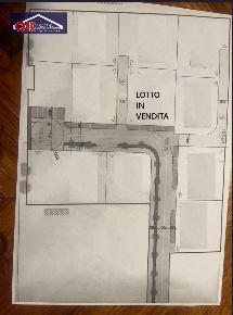 Foto Terreno residenziale in via Pasubio, Castelnuovo del Garda Centro