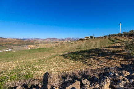 Foto Terreno agricolo in Strada Provinciale 23b, Centuripe di 94 m²