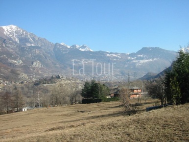 Foto Terreno agricolo in Frazione Banchet 27, Pontey di 1278 m² in vendita
