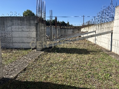 Foto Terreno agricolo in Via Toffanelle Nuove, Zevio di 300 m² in vendita