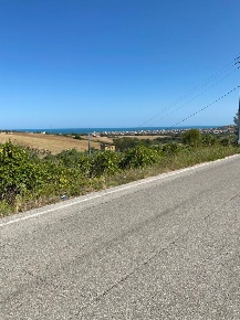 Foto Terreno agricolo a Colonnella di 12000 m² in vendita