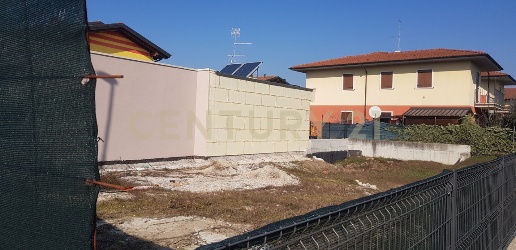 Foto Terreno agricolo in Via Pontida 79a, Oppeano Centro di 310 m²