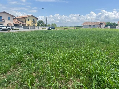 Foto Terreno edificabile in Via dell'Ancona 5, Santa Maria la Longa Centro