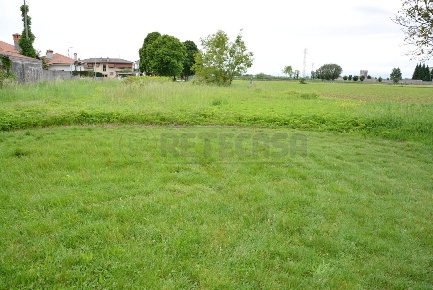 Foto Terreno edificabile in SP48 40, Remanzacco Battiferro Molini di 918 m²