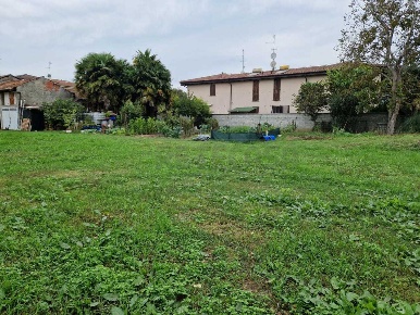 Foto Terreno industriale in Viale Europa, Acquanegra Cremonese Centro
