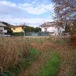 Foto Terreno edificabile in Via Cavour, Lavagno San Pietro di 952 m²