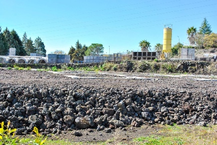 Foto Terreno industriale a Aci Sant'Antonio Lavinaio Monterosso di 6700 m²