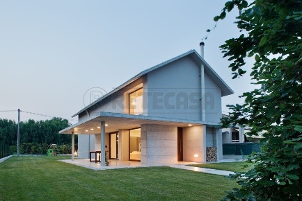 Foto Terreno edificabile in Via Ancona, Torri di Quartesolo di 1224 m²