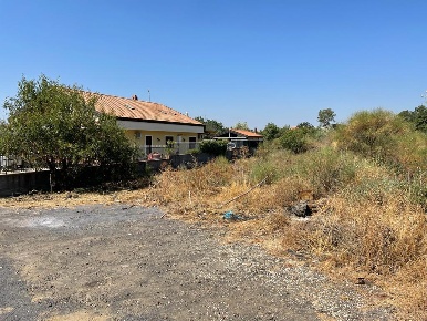 Foto Terreno agricolo a Tremestieri Etneo Centro di 1260 m² in vendita