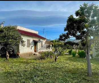 Foto Terreno industriale a Reggio di Calabria di 1380 m² in vendita