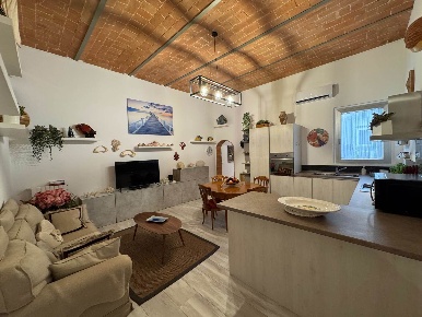 Foto Appartamento in Via DIAZ 11, Cecina Cecina Centro di 70 m² in vendita