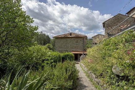 Foto Appartamento in via Urbech 12/B, Pratovecchio Stia di 118 m²