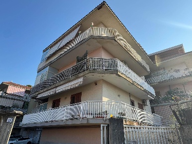 Foto Appartamento in Via Dafni  16, Aci Catena in vendita