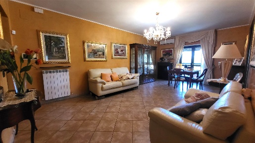 Foto Appartamento in via benedetto croce, Montalto Uffugo di 110 m²