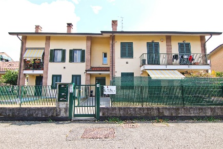 Foto Appartamento in Via Pascoli 3/B, Cogliate Centro di 58 m² con 2 locali