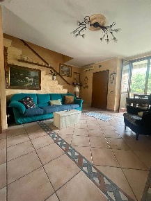 Foto Villa a schiera a Pieve Fissiraga Centro di 150 m² con 4 locali